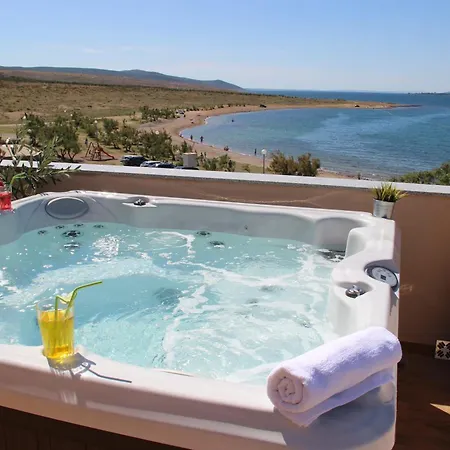 Daire Dinko Rovanjska