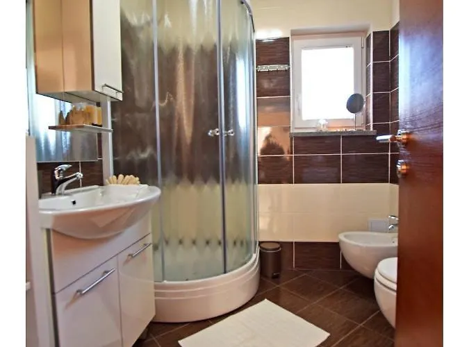 Appartement Dinko *