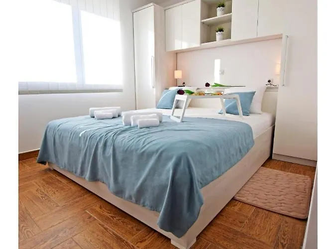 Appartement Dinko Rovanjska