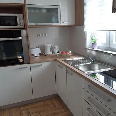 Dinko Apartment *