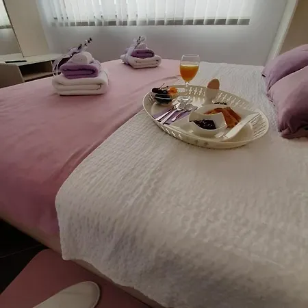 Dinko Apartman Rovanjska