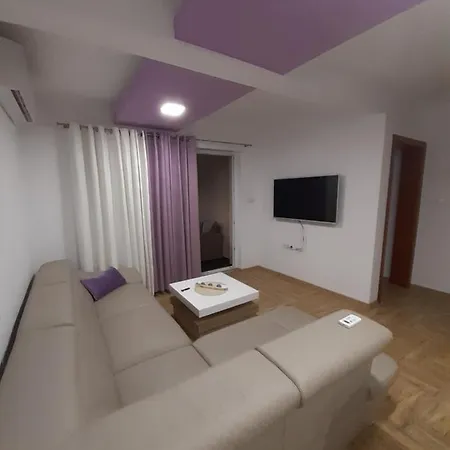 Apartment Dinko Rovanjska