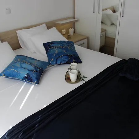Apartment Dinko Rovanjska